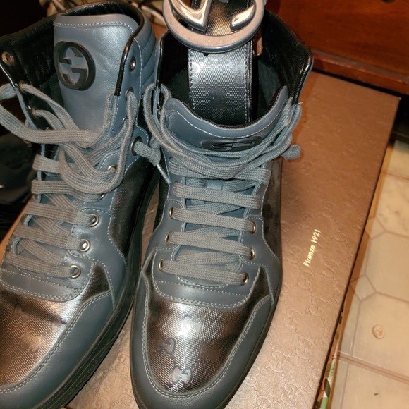 Gucci high top sneakers in platinum grey - Picture 2 of 8